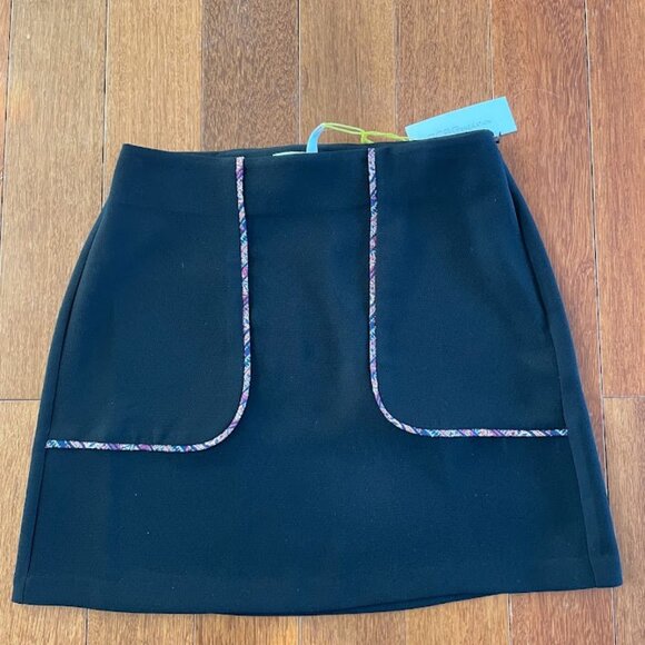 BCBG Generation Cute Black Skirt - New with Tags - Picture 4 of 4